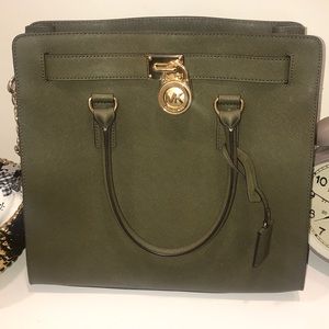 Michael Kors Tote